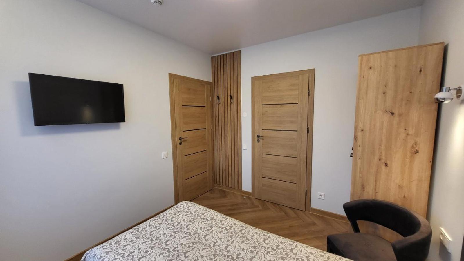 Hotel Sveciu Namai "Robeda House" à Kybartai Extérieur photo