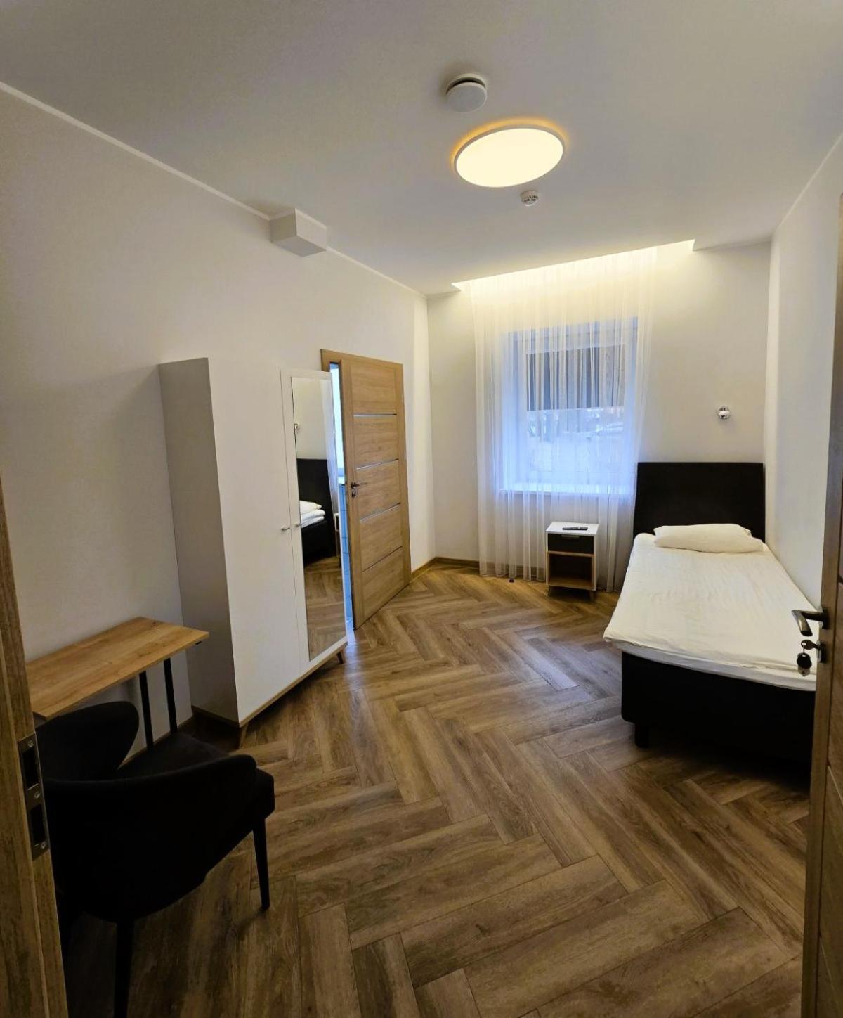 Hotel Sveciu Namai "Robeda House" à Kybartai Extérieur photo